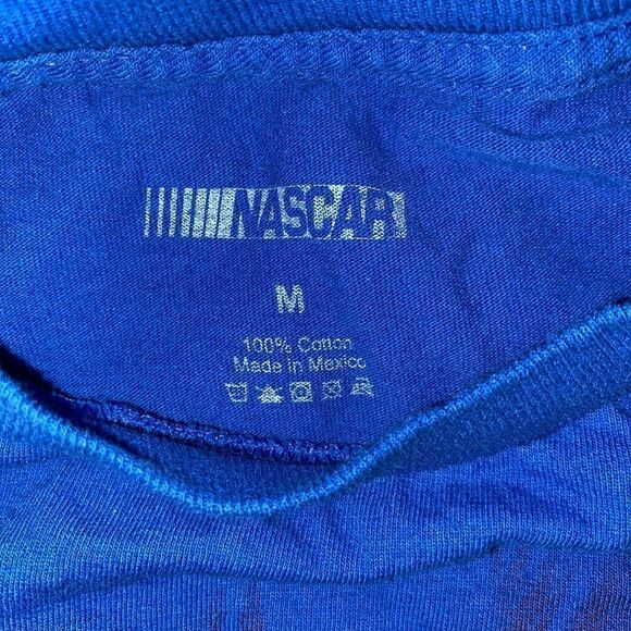 Vintage Y2K NASCAR Graphic Tee Size Medium - Picture 2 of 2